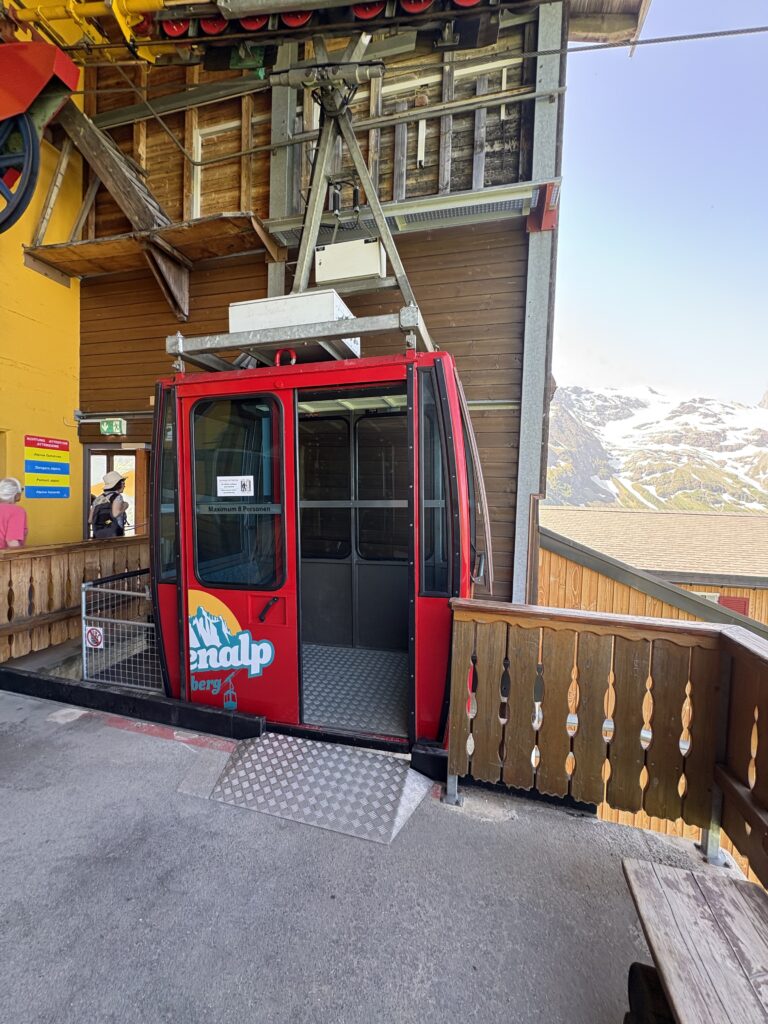 Little Red Fürenalp Cable Car