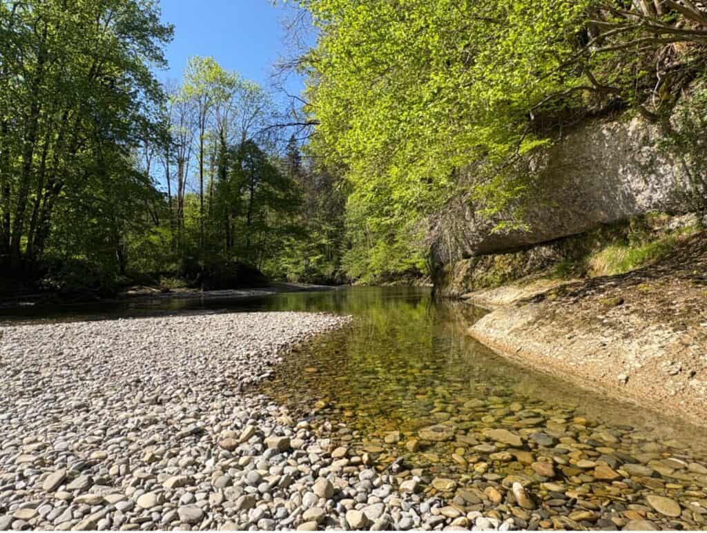 Gravel Beach at the crystal-clear Thur River in the Äulischlucht (Äuli Gorge)