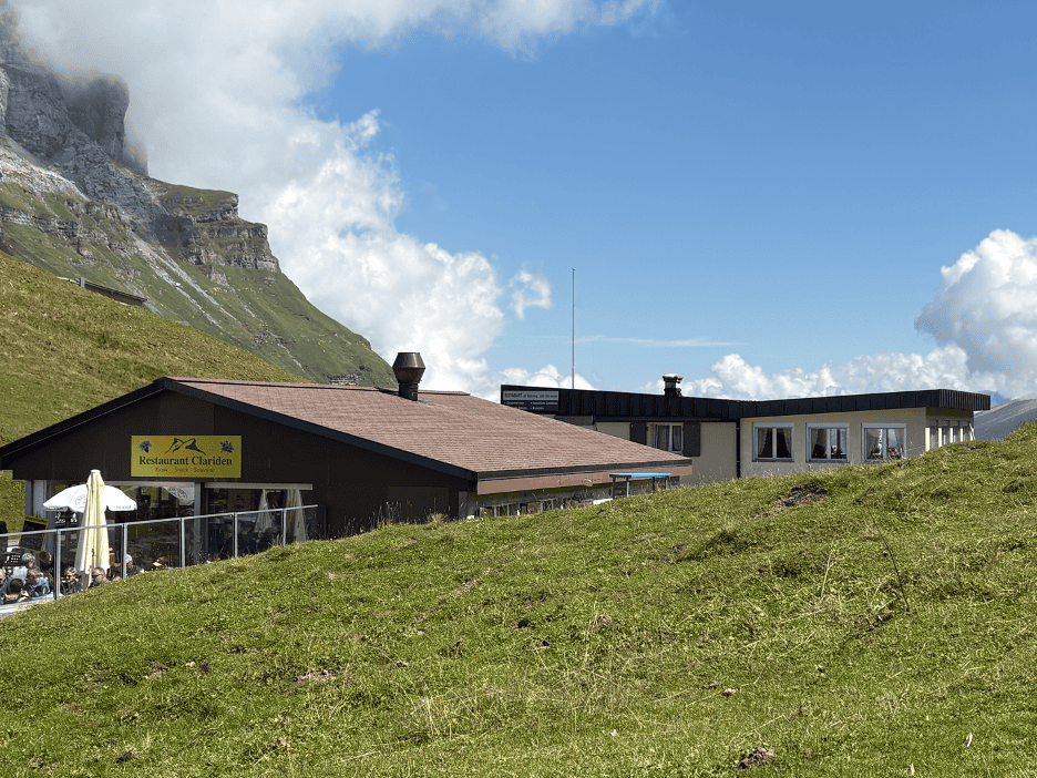 Restaurant Clariden at Klausenpass, offering local Swiss cuisine in the mountains.