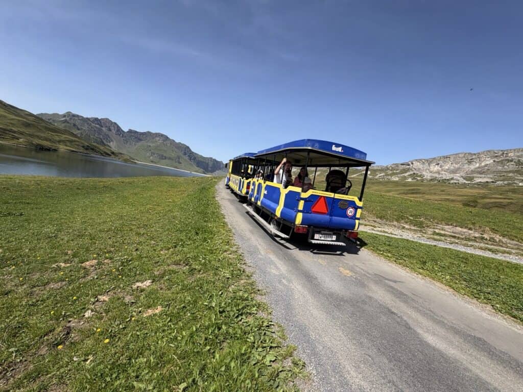 The blue Fruttli tourist train between Melchsee-Frutt and Tannalp. 